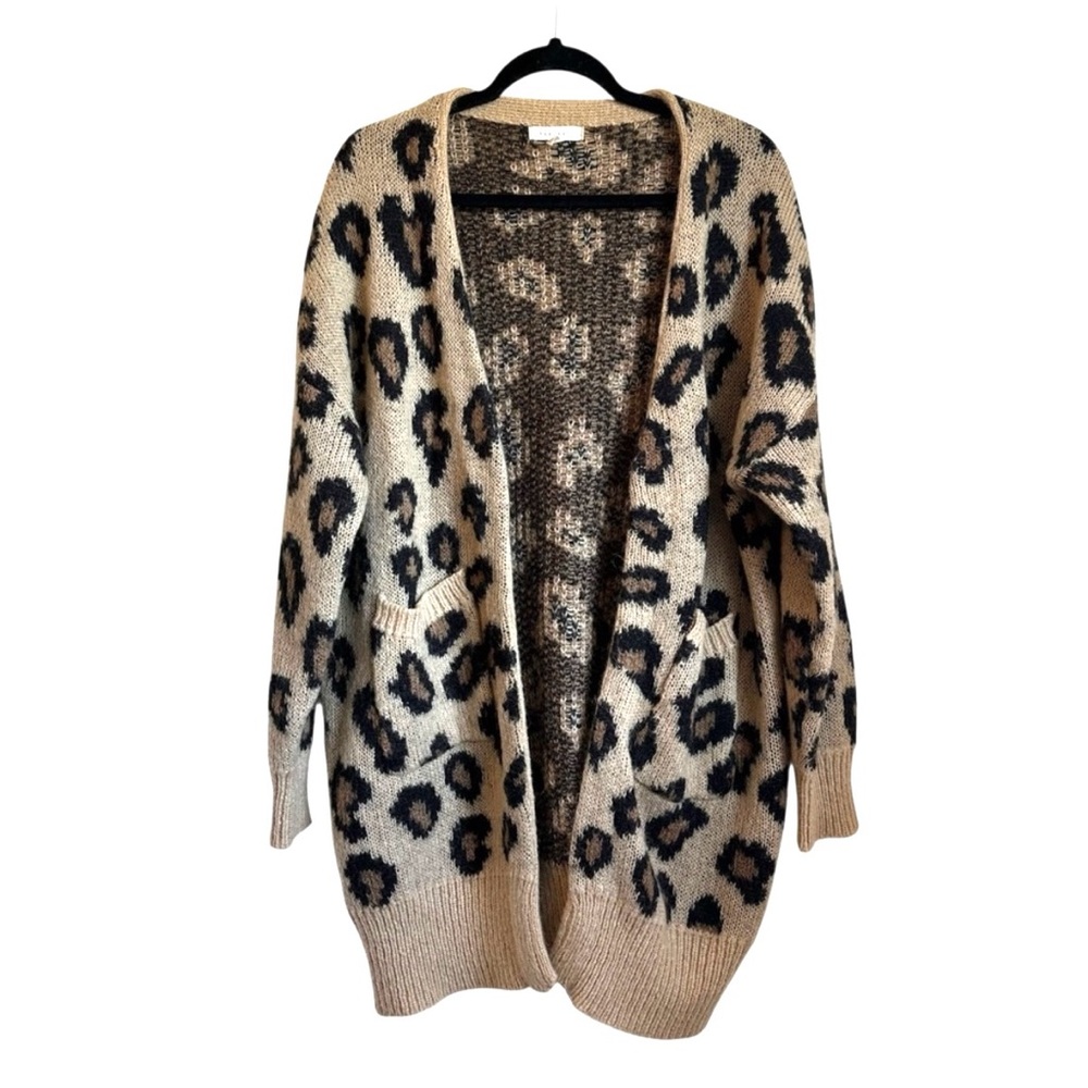 REBORN J Leopard Print Open Front Cardigan – Cozy Animal Print Knit Sweater
